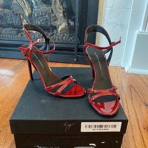 Red Giuseppe Zanotti heels size 37